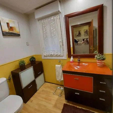 Precioso Apartamento Centrico, Soleado, Muy Proximo A La Playa Y A Un Paso Del Centro Historico Apartment Castro Urdiales