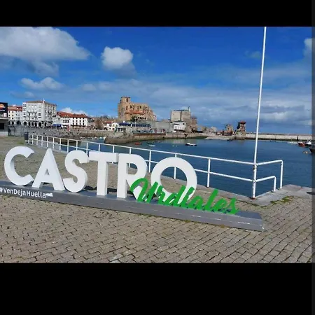 Precioso Apartamento Centrico, Soleado, Muy Proximo A La Playa Y A Un Paso Del Centro Historico * Castro Urdiales