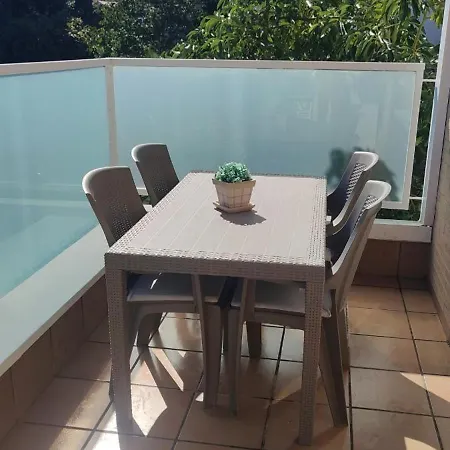 Precioso Apartamento Centrico, Soleado, Muy Proximo A La Playa Y A Un Paso Del Centro Historico Apartment